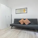 Bookable in Lockdown Buchbar Modern Apartment 1